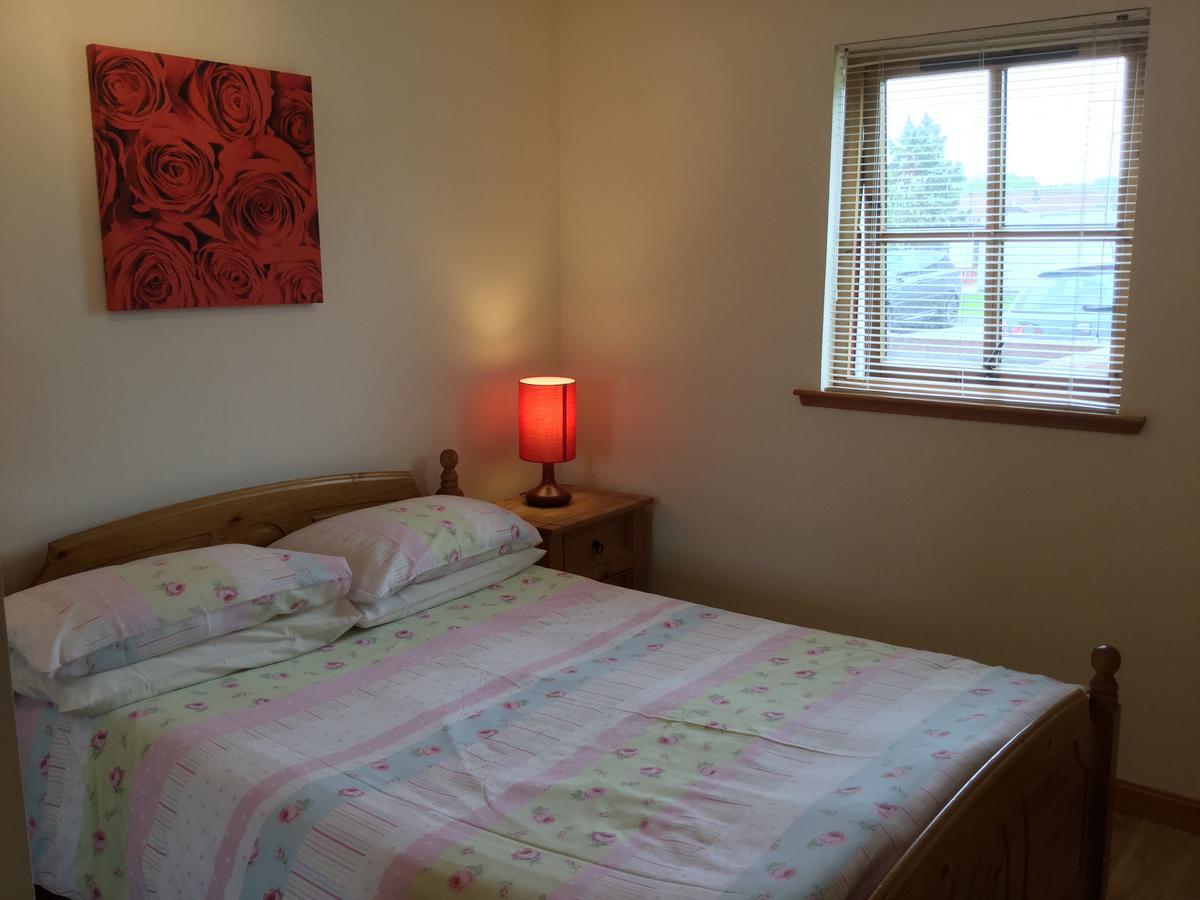 One-Bedroom Apartment - Wyvis Free Parking Inverness Esterno foto